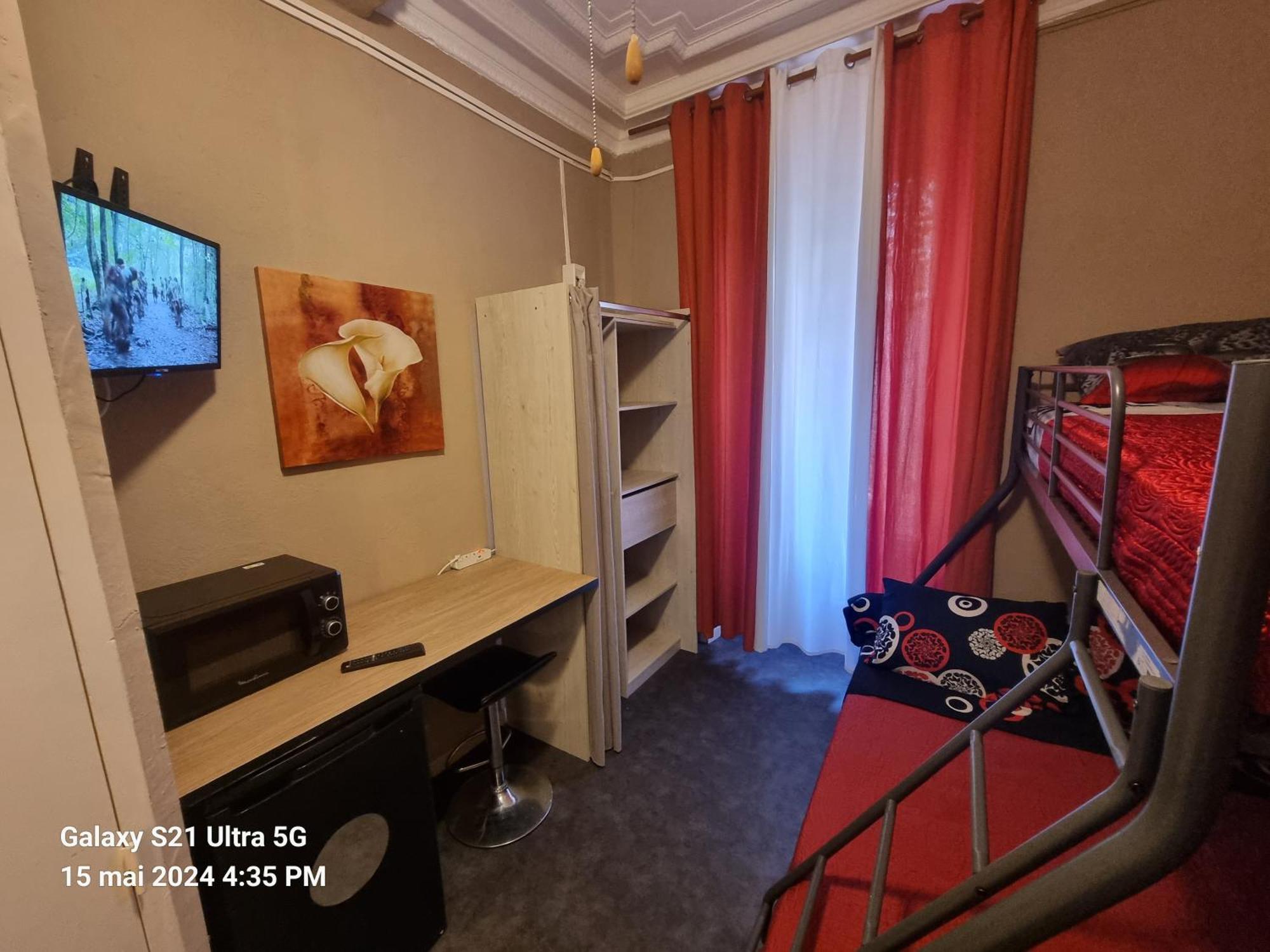 Hotel Des Allees Marseilles Zimmer foto