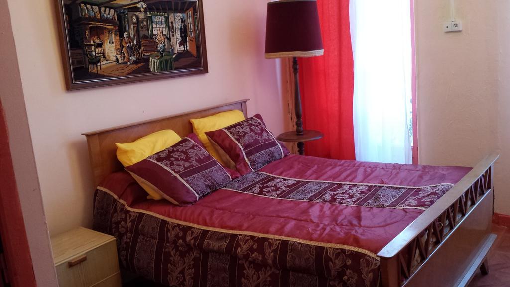 Hotel Des Allees Marseilles Zimmer foto