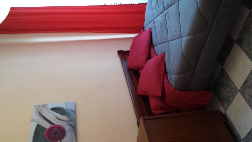 Hotel Des Allees Marseilles Zimmer foto